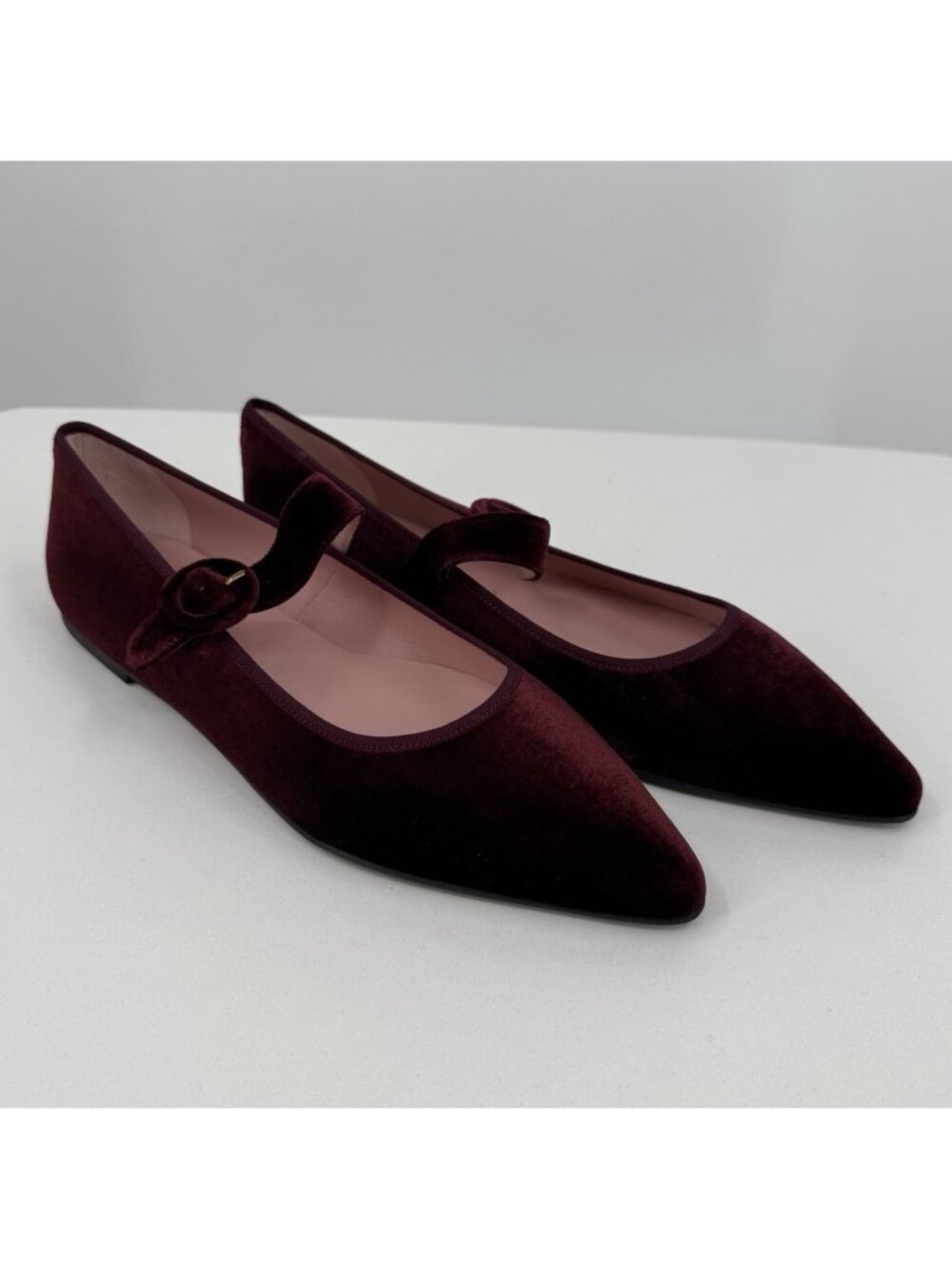 Pretty Ballerinas Vine Red Velvet Afrodite Pointed Toe Mary Jane Flats 12 US 42